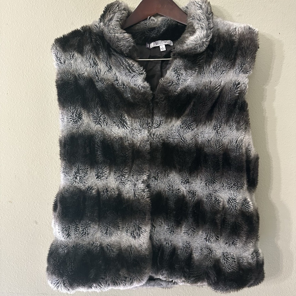 Jennifer Lopez Multicolor Faux Fur/ Sleeveless‎ Vest - Size Large